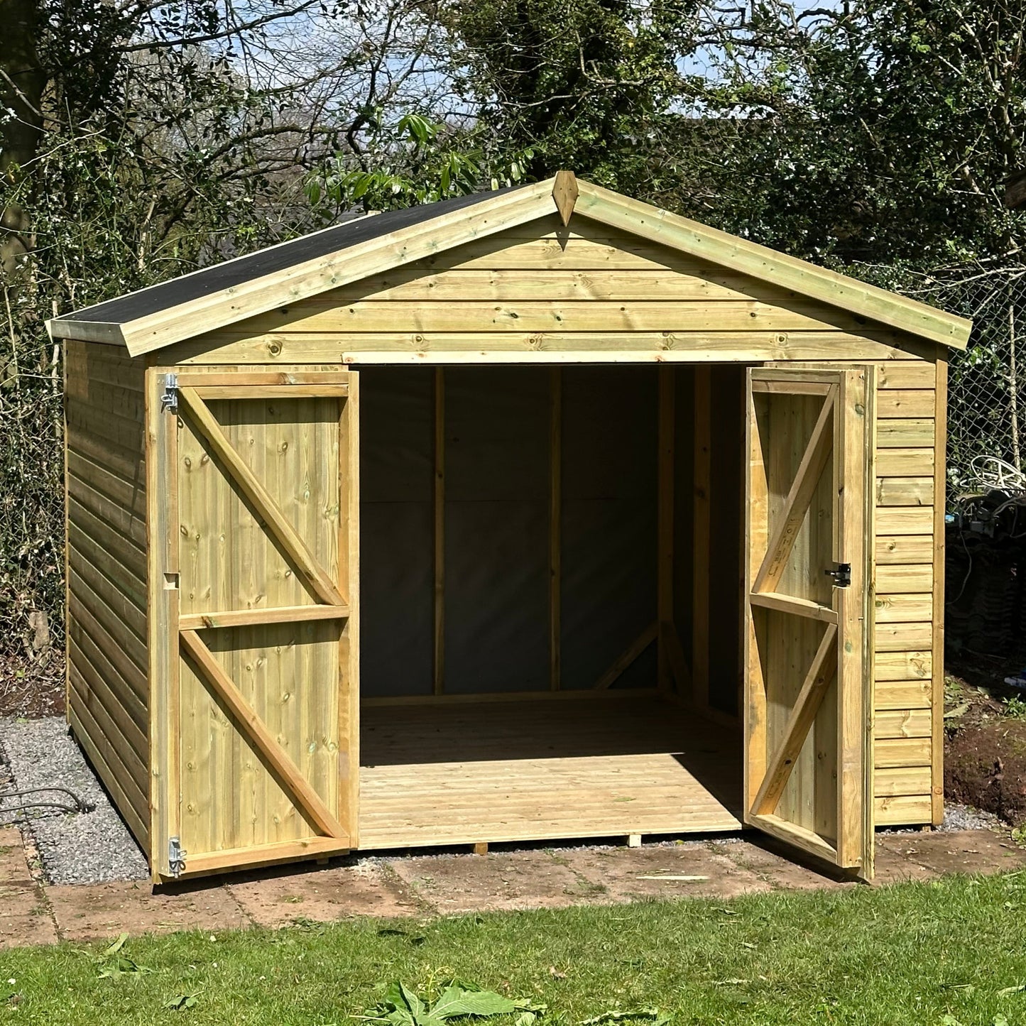10x10 Heavy-duty shed with extra wide double doors on the front