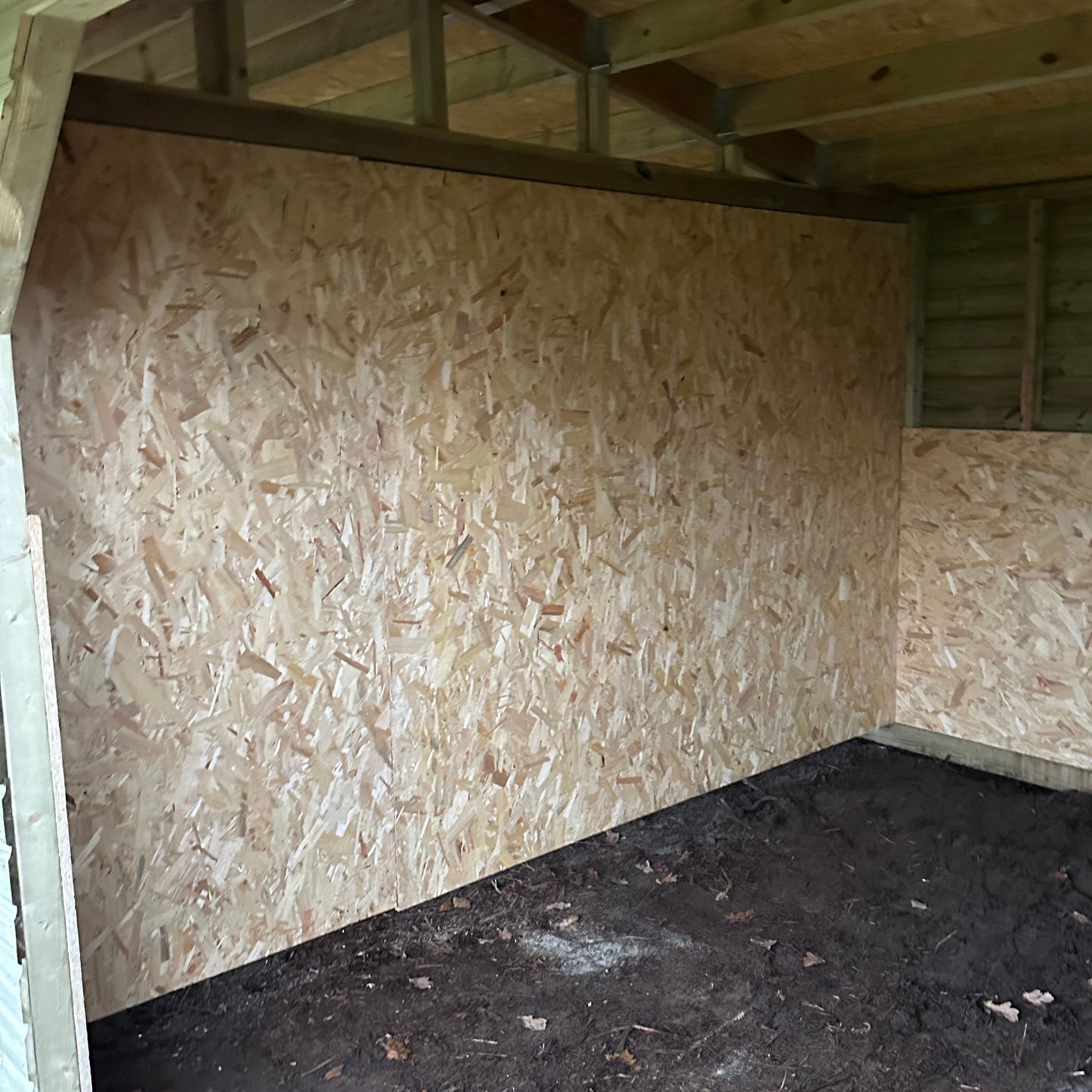 Double field shelter partition